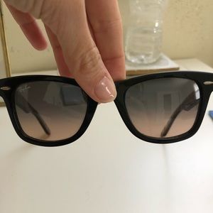Ray ban black aviator glasses